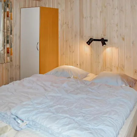 Prázdninový dům Bakkedraget X *